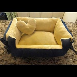 Handmade dog beds for small puppies
